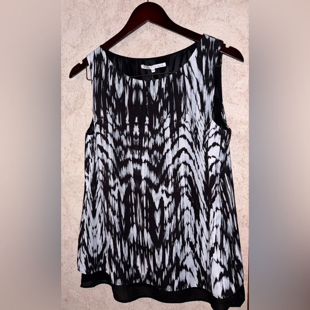 Violet & Claire  Sleeveless Blouse